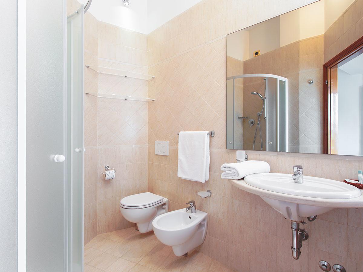 Hotel Caravelle Чезенатико Экстерьер фото